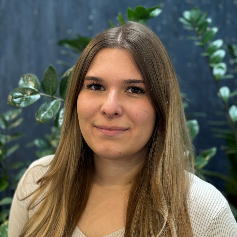 Mitarbeiterin im Vertrieb Lea Briegel